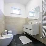 Apartment M&s House *